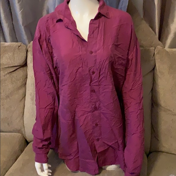 Loose purple button down shirt - Picture 1 of 1